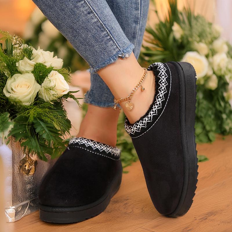 Chalet Slipper · Fleece-Lined Platform Mini Boot