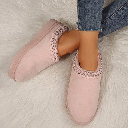 Chalet Slipper · Fleece-Lined Platform Mini Boot