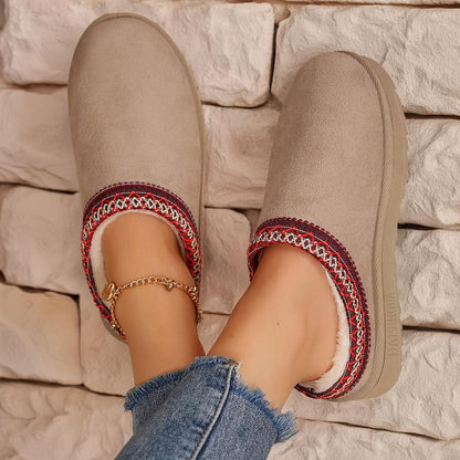 Chalet Slipper · Fleece-Lined Platform Mini Boot